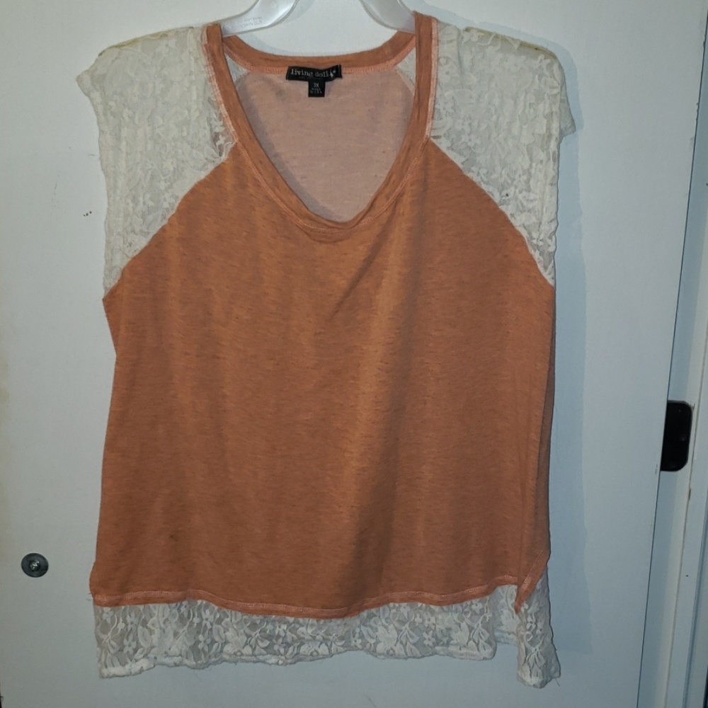 Lace detail tshirt